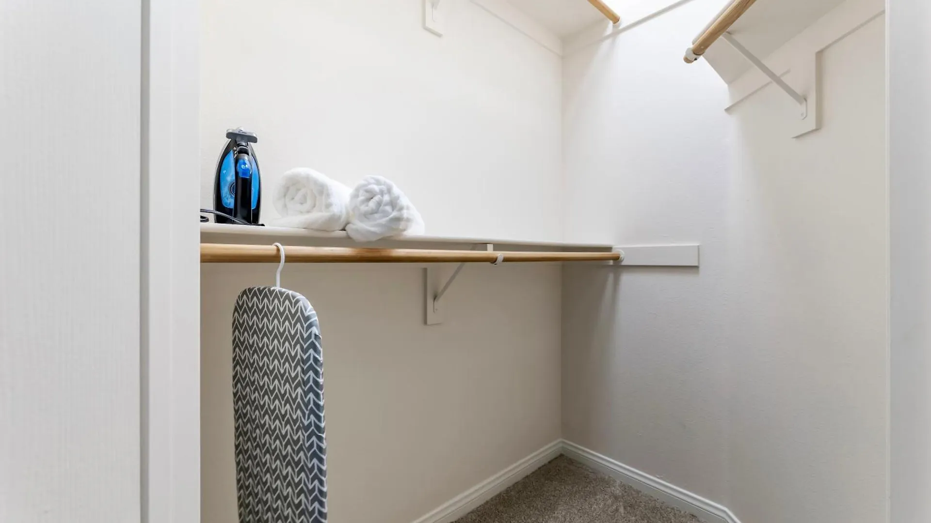 Marina Del Rey 1Bdr Retreat With Pool, Gym, Free Parking Apartment Los Angeles
